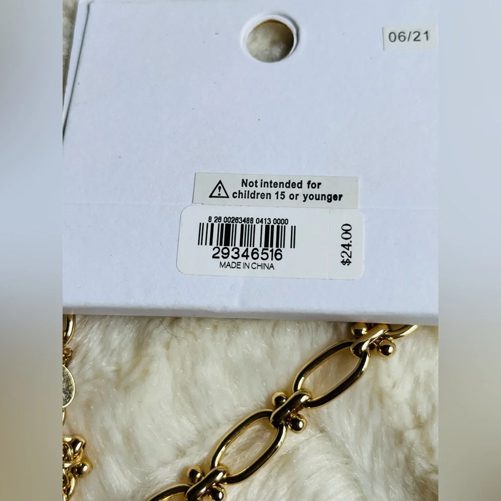 Express gold tone chain necklace NWT - Picture 3 of 3